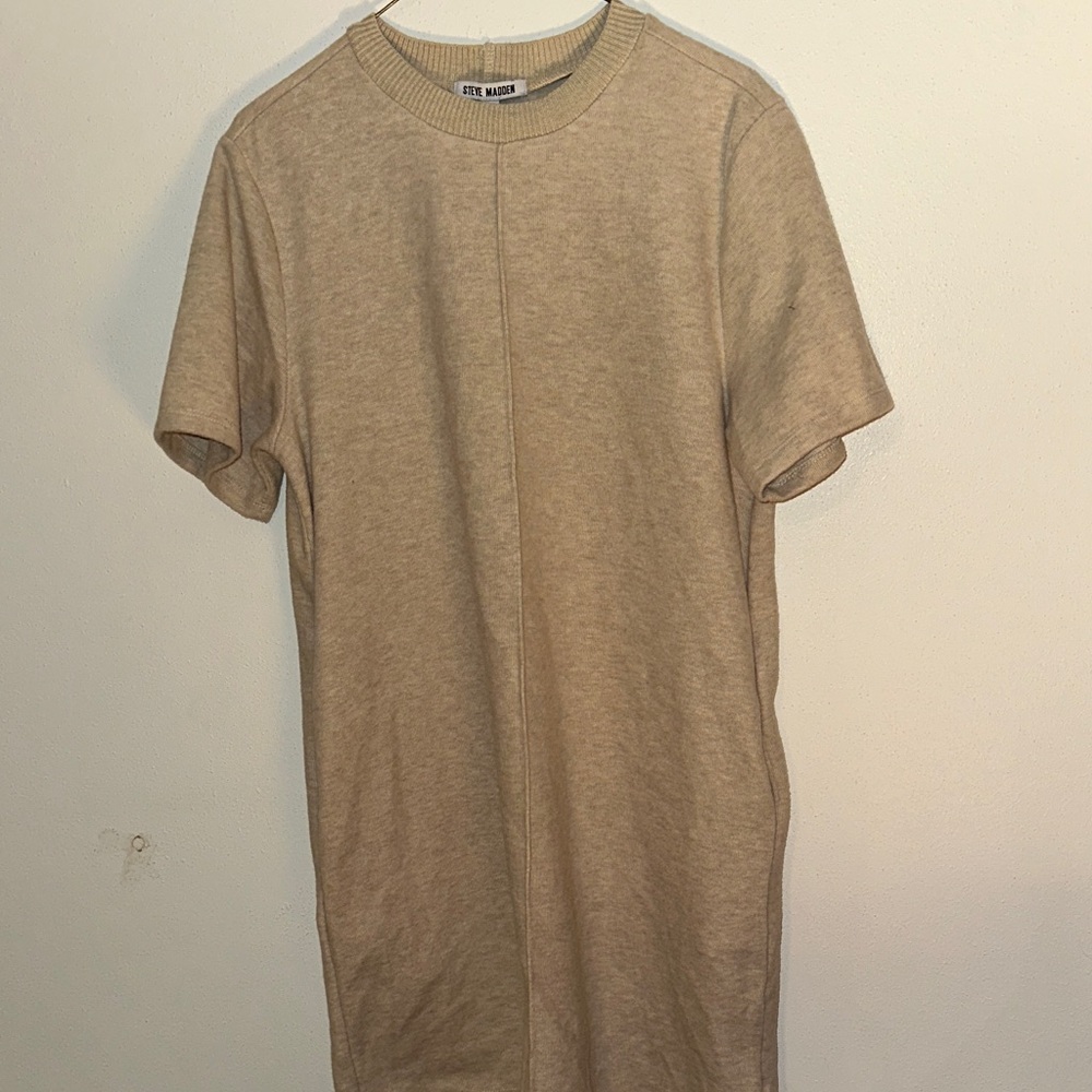 Steve Madden Tan Short Sleeve Tee